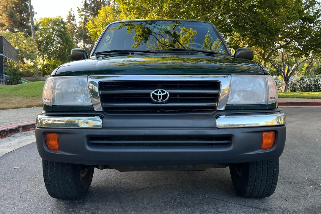 1999 Toyota Tacoma 1st Gen - Image 2 of 31