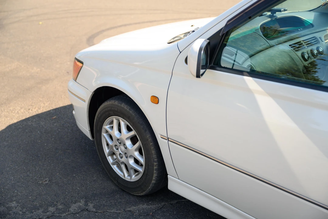 1999 Toyota Vista - Image 24 of 31