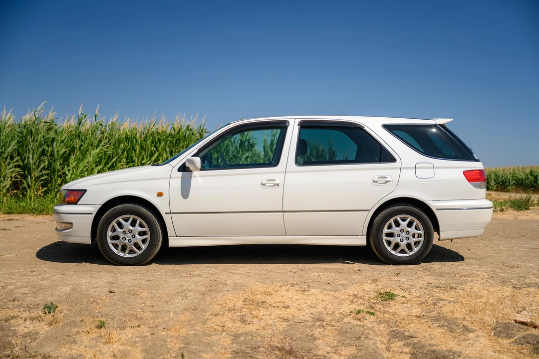 1999 Toyota Vista - Image 9 of 31