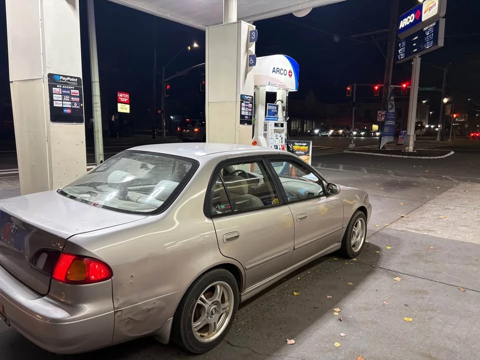 1999 Toyota Corolla 8th Gen - Image 6 of 9
