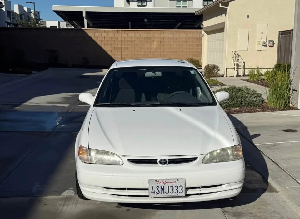 1999 Toyota Corolla 8th Gen - Image 2 of 5