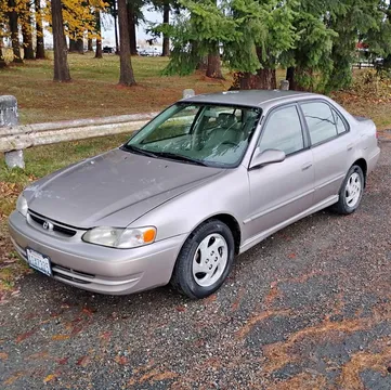 1999 Toyota Corolla LE Sedan