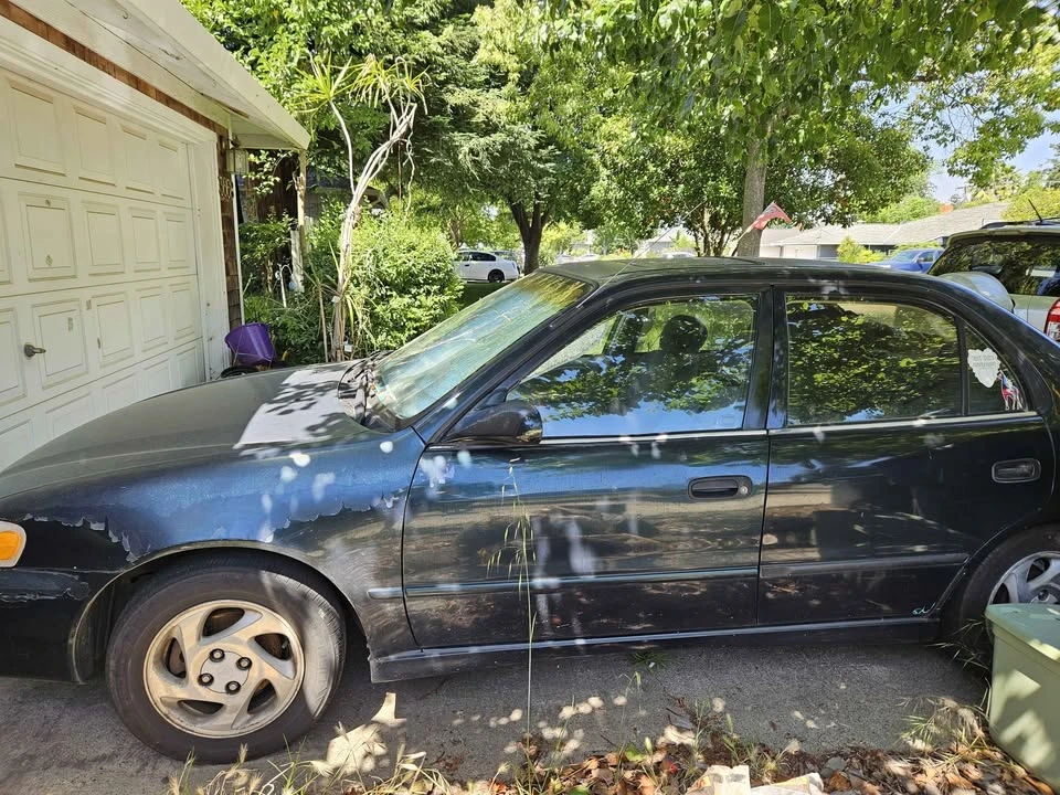 1999 Toyota Corolla 8th Gen - Image 2 of 2