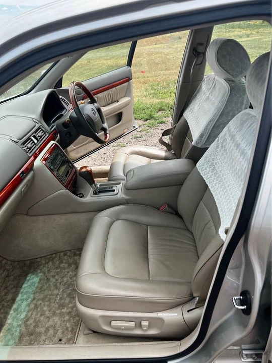 1999 Toyota Progres - Image 14 of 20