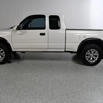 1999 Toyota Tacoma Xtra Cab SR5 TRD Off-Road 5-Speed