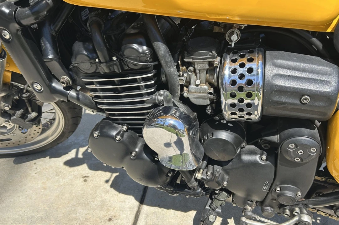 1999 Triumph - Image 5 of 6