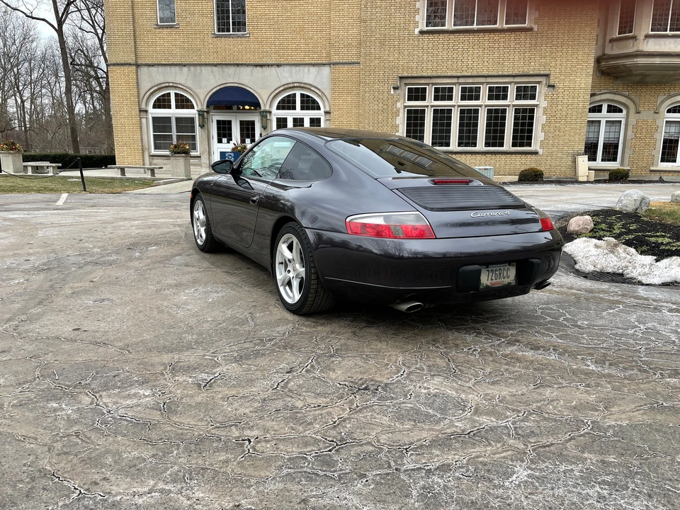 1999 Porsche 996 Carrera 4 - Image 4 of 31