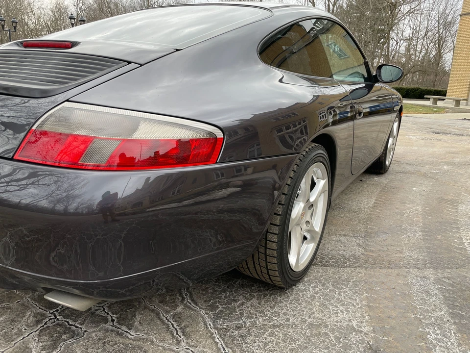 1999 Porsche 996 Carrera 4 - Image 21 of 31