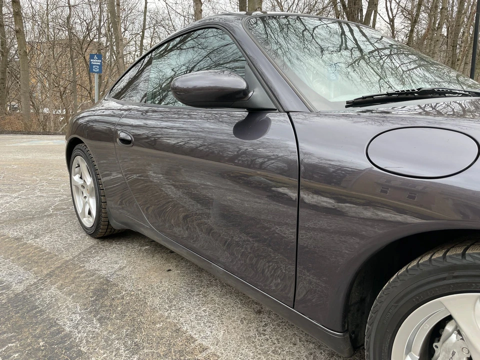 1999 Porsche 996 Carrera 4 - Image 25 of 31