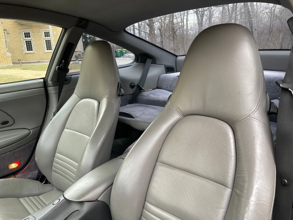 1999 Porsche 996 Carrera 4 - Image 29 of 31