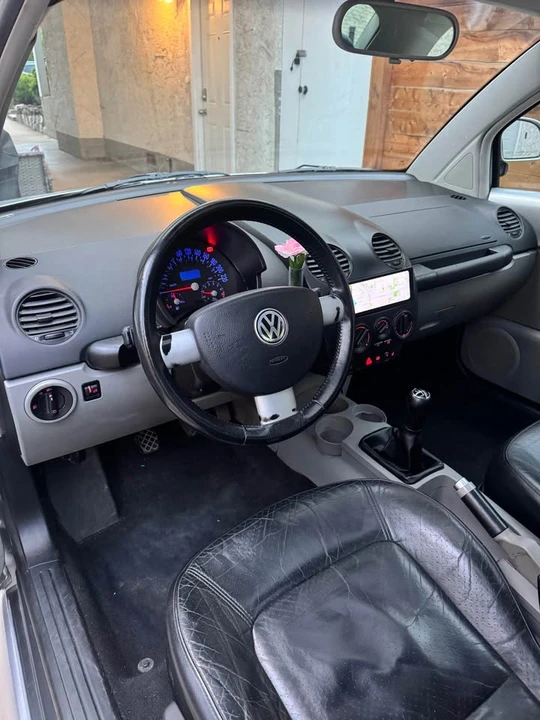 1999 Volkswagen New Beetle - Image 6 of 11