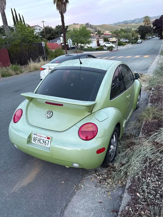 1999 Volkswagen New Beetle - Image 4 of 4