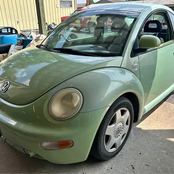 1999 Volkswagen Beetle 1.8T Hatchback 2D