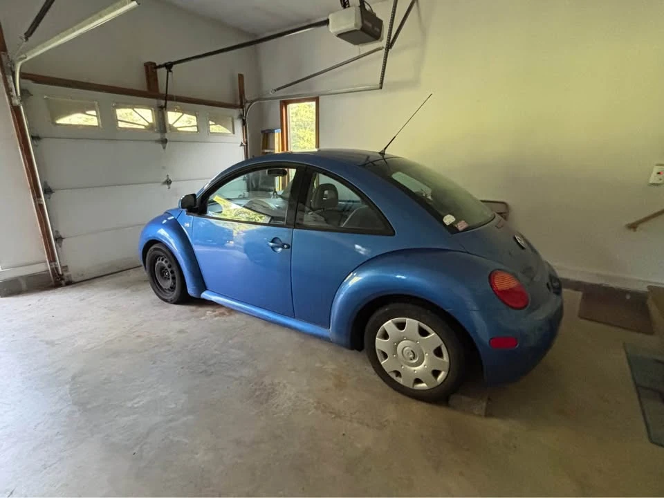 1999 Volkswagen New Beetle - Image 11 of 11