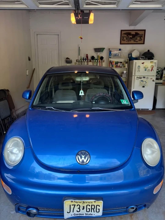 1999 Volkswagen New Beetle - Image 2 of 11