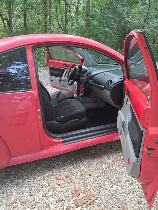1999 Volkswagen New Beetle - Image 7 of 7