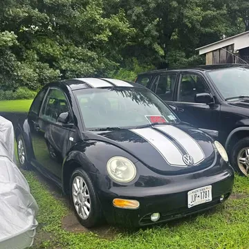 1999 Volkswagen Beetle 1.8T SE Hatchback 2D