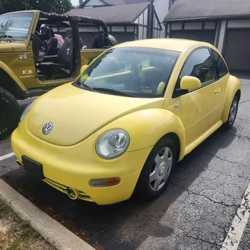 1999 Volkswagen Beetle 2.0T Coast Hatchback 2D
