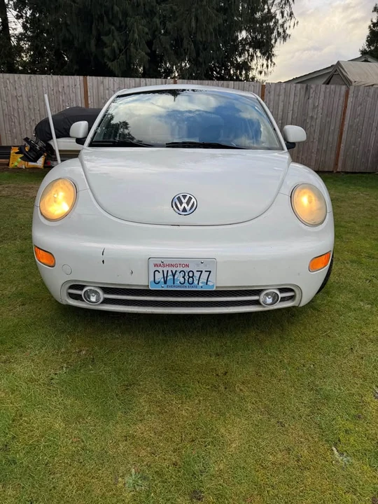 1999 Volkswagen New Beetle - Image 3 of 10