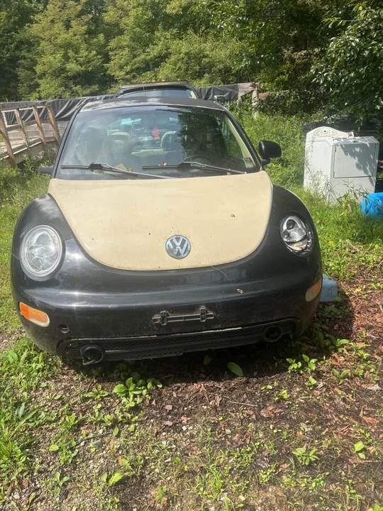 1999 Volkswagen New Beetle - Image 2 of 7
