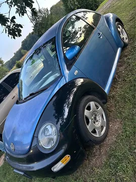 1999 Volkswagen Beetle 2.5L Hatchback 2D