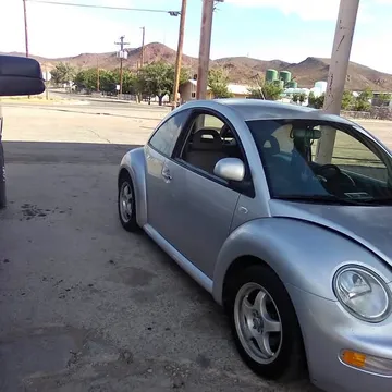 1999 Volkswagen Beetle Hatchback 2D