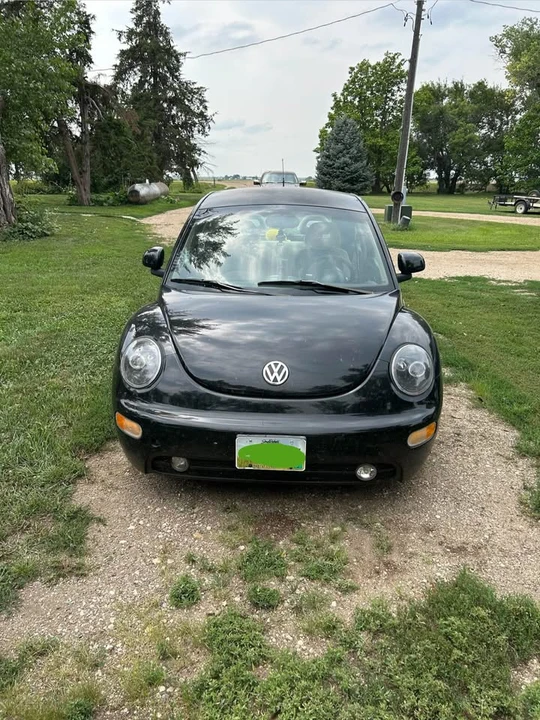 1999 Volkswagen New Beetle - Image 3 of 8