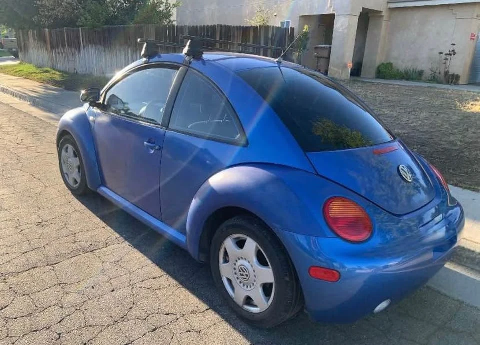 1999 Volkswagen New Beetle - Image 5 of 5