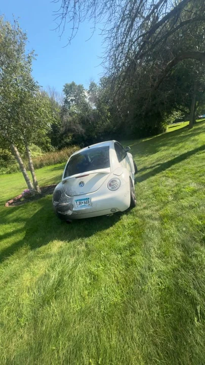 1999 Volkswagen New Beetle - Image 2 of 2