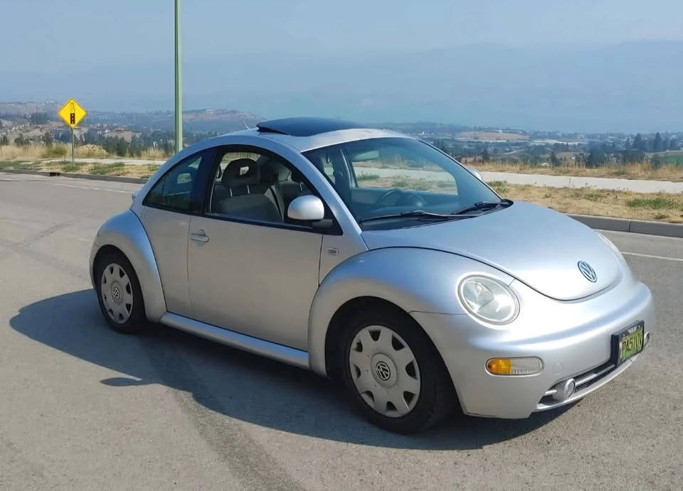 1999 Volkswagen New Beetle - Image 4 of 5