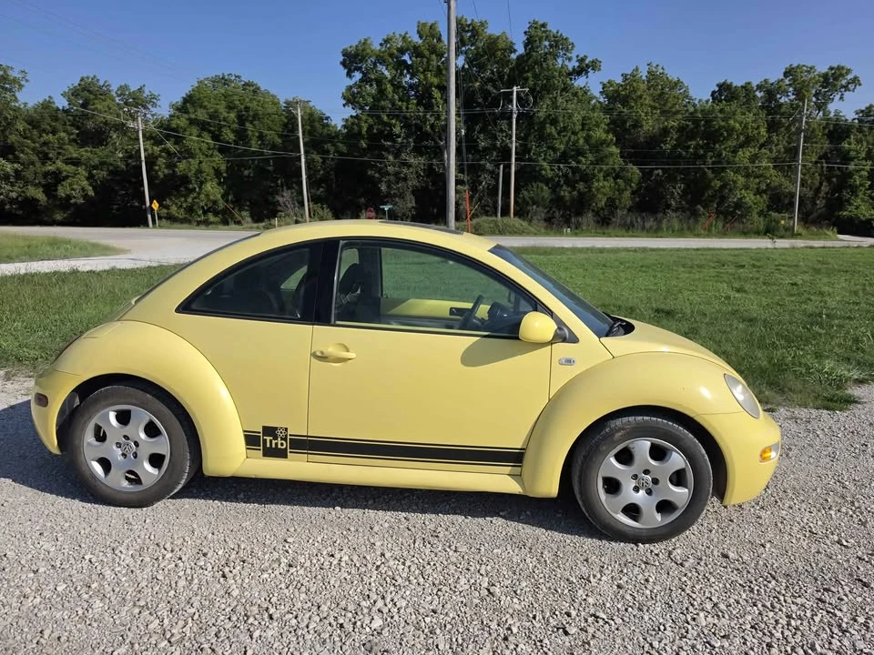 1999 Volkswagen New Beetle - Image 3 of 8