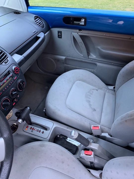 1999 Volkswagen New Beetle - Image 18 of 21
