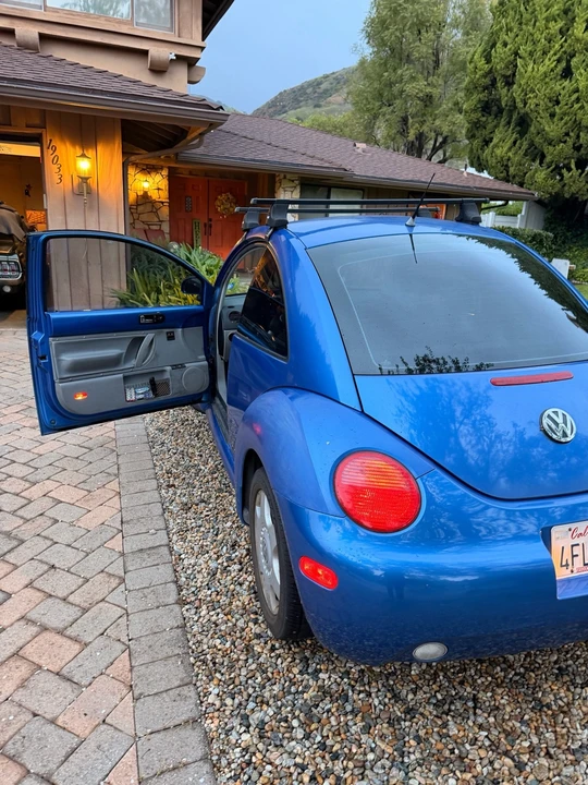 1999 Volkswagen New Beetle - Image 3 of 21