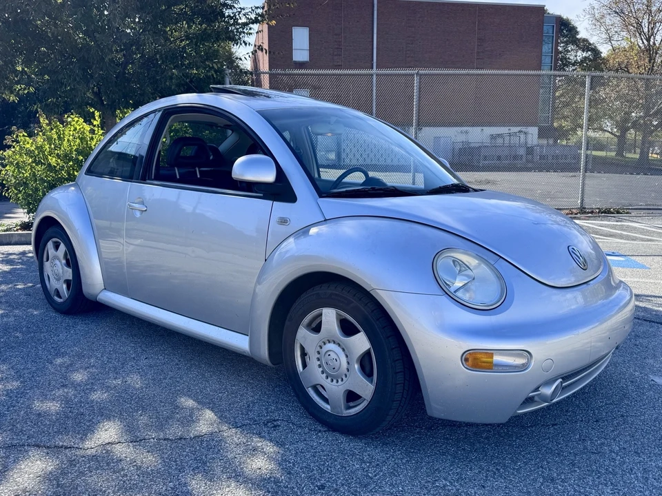 1999 Volkswagen New Beetle - Image 2 of 21