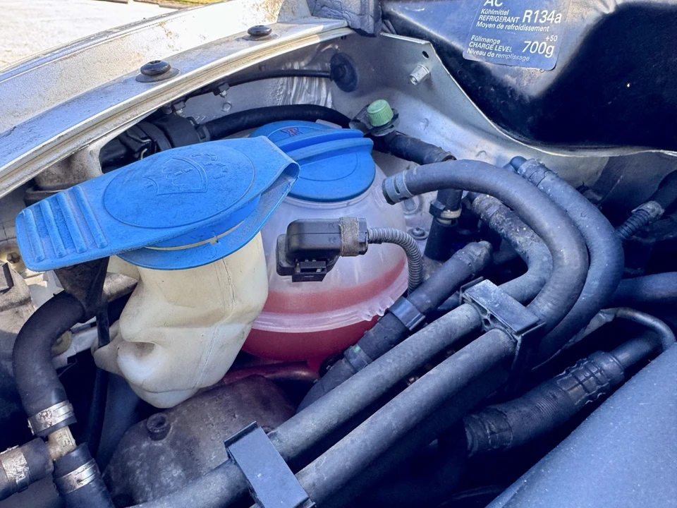 1999 Volkswagen New Beetle - Image 20 of 21