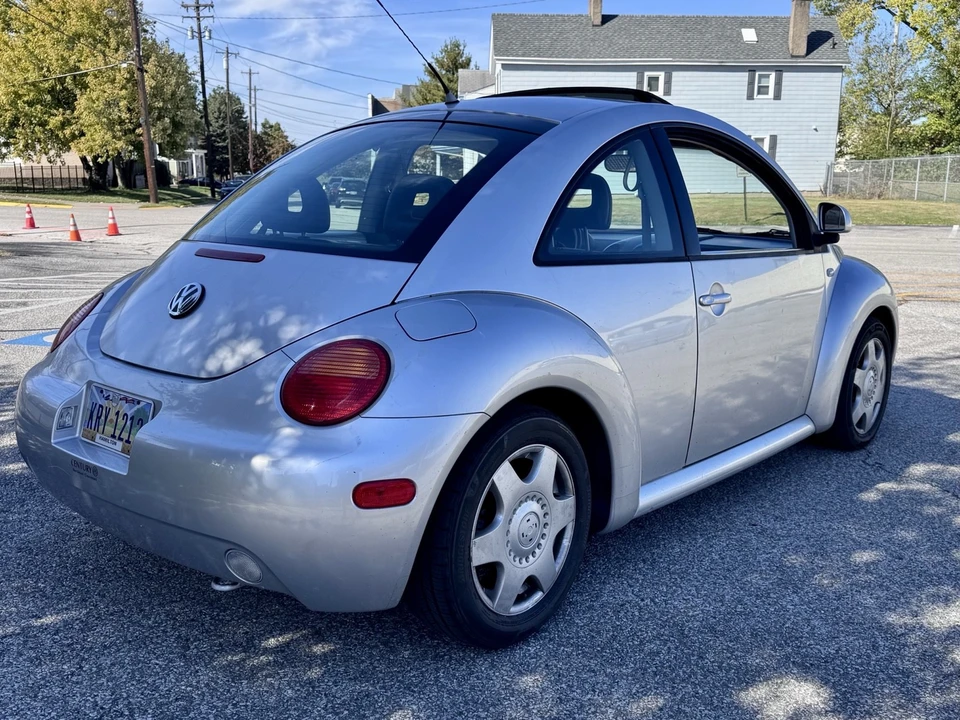 1999 Volkswagen New Beetle - Image 6 of 21