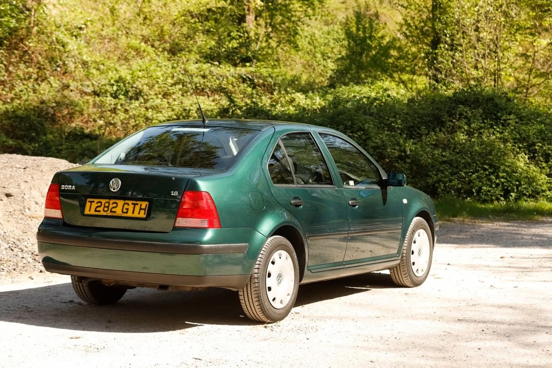 1999 Volkswagen A4 Jetta - Image 16 of 30