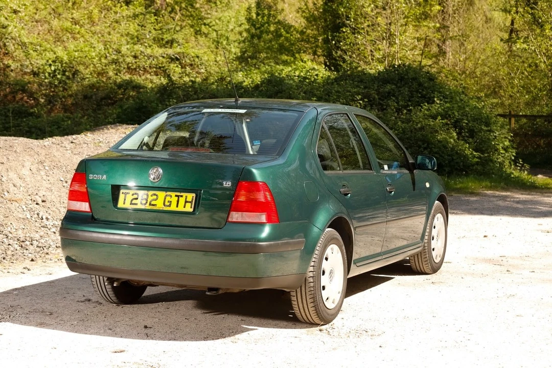 1999 Volkswagen A4 Jetta - Image 17 of 30