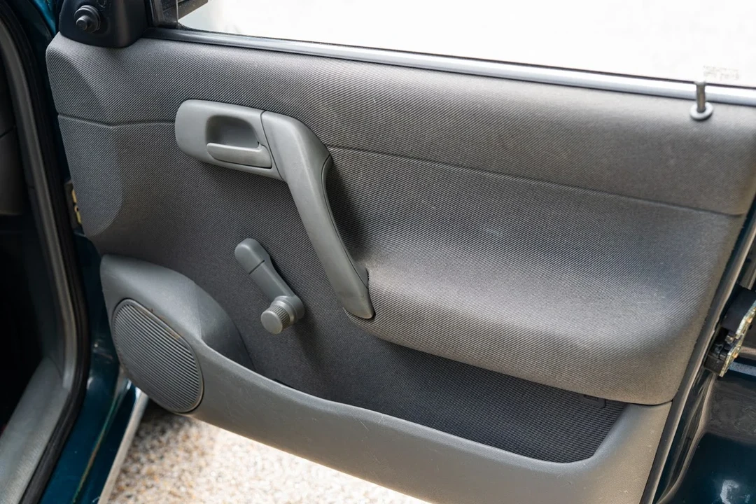 1999 Volkswagen Caddy/Rabbit Pickup - Image 17 of 30