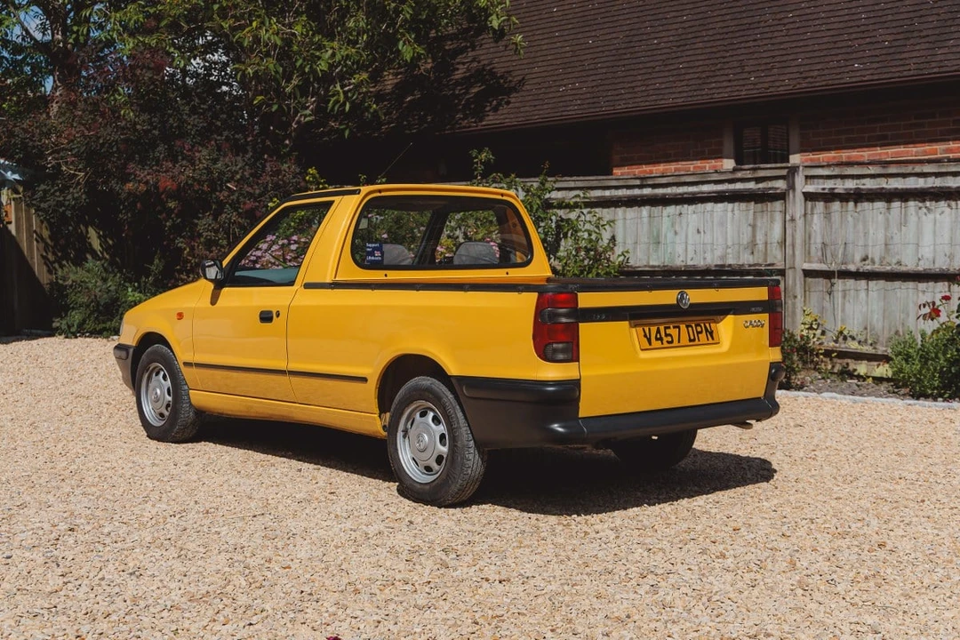 1999 Volkswagen Caddy/Rabbit Pickup - Image 8 of 30
