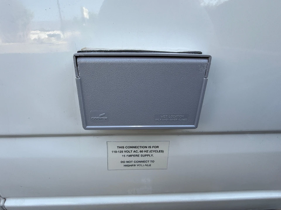 1999 Volkswagen EuroVan - Image 18 of 31