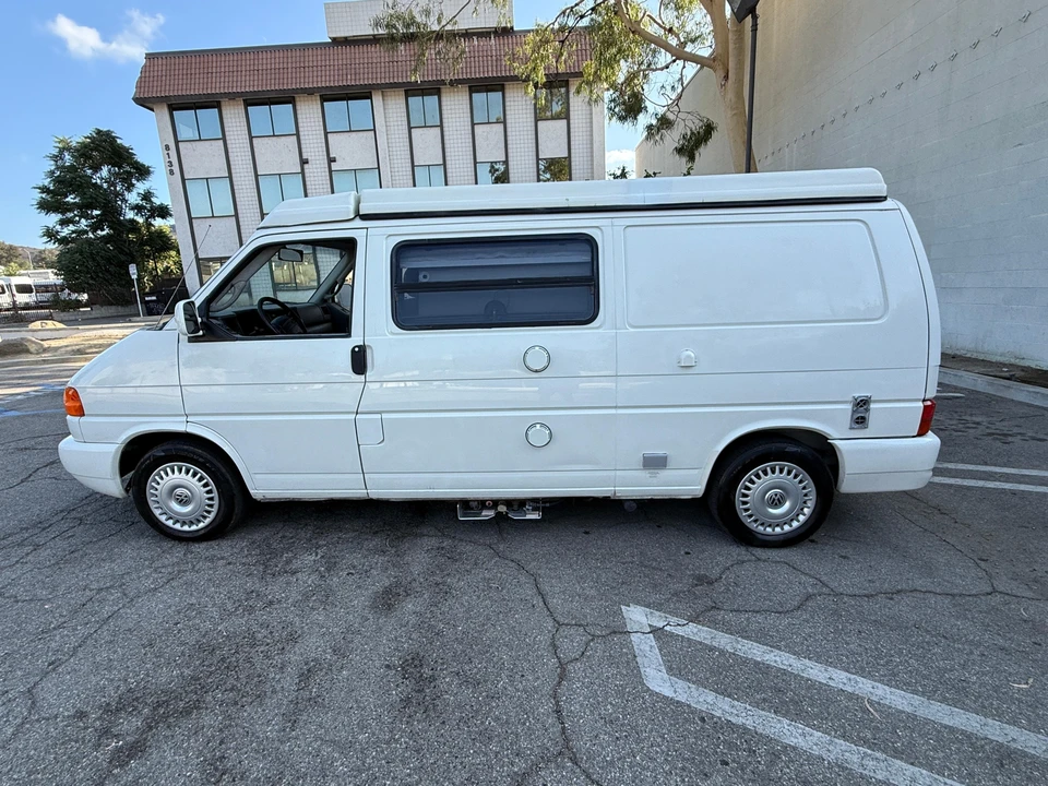 1999 Volkswagen EuroVan - Image 8 of 31