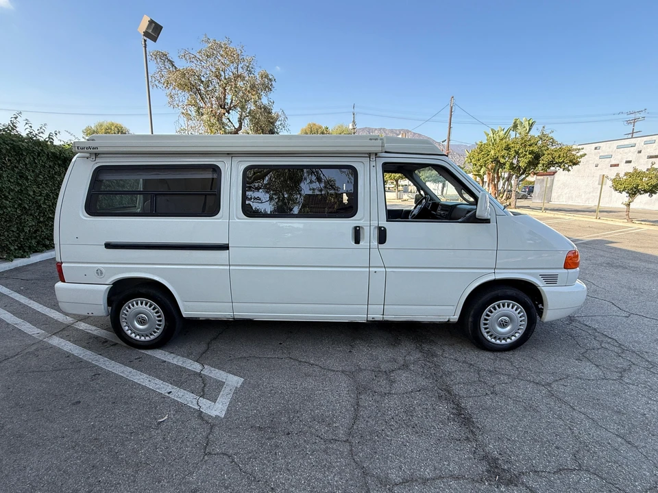 1999 Volkswagen EuroVan - Image 10 of 31