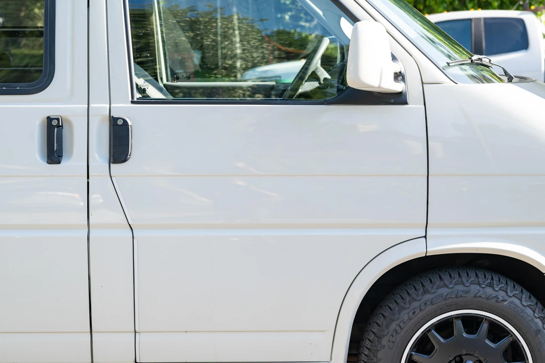 1999 Volkswagen EuroVan - Image 30 of 31