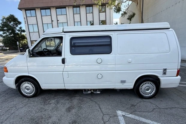 1999 Volkswagen EuroVan - Image 3 of 8