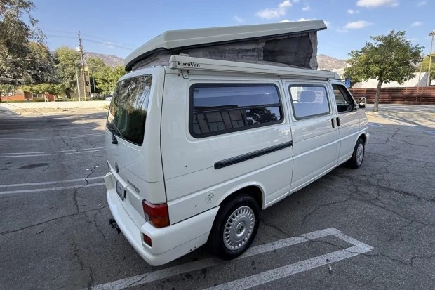 1999 Volkswagen EuroVan - Image 2 of 8