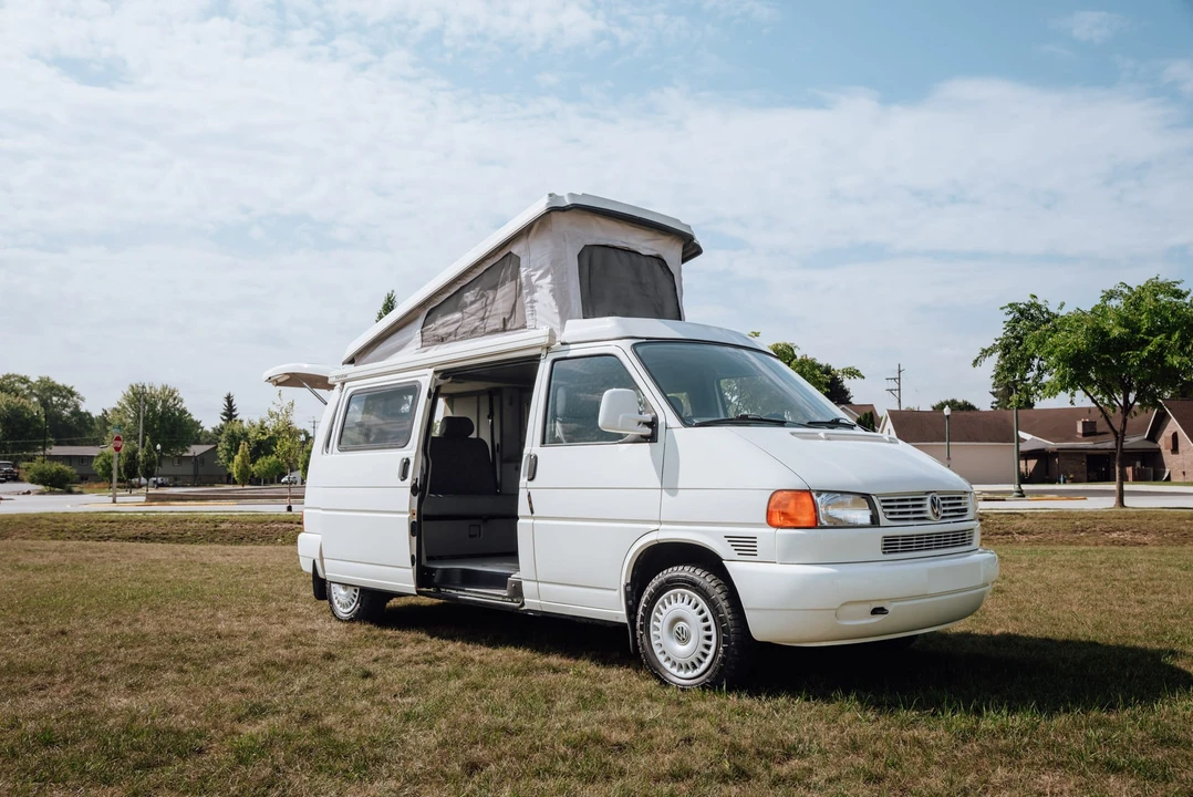 1999 Volkswagen EuroVan - Image 9 of 31