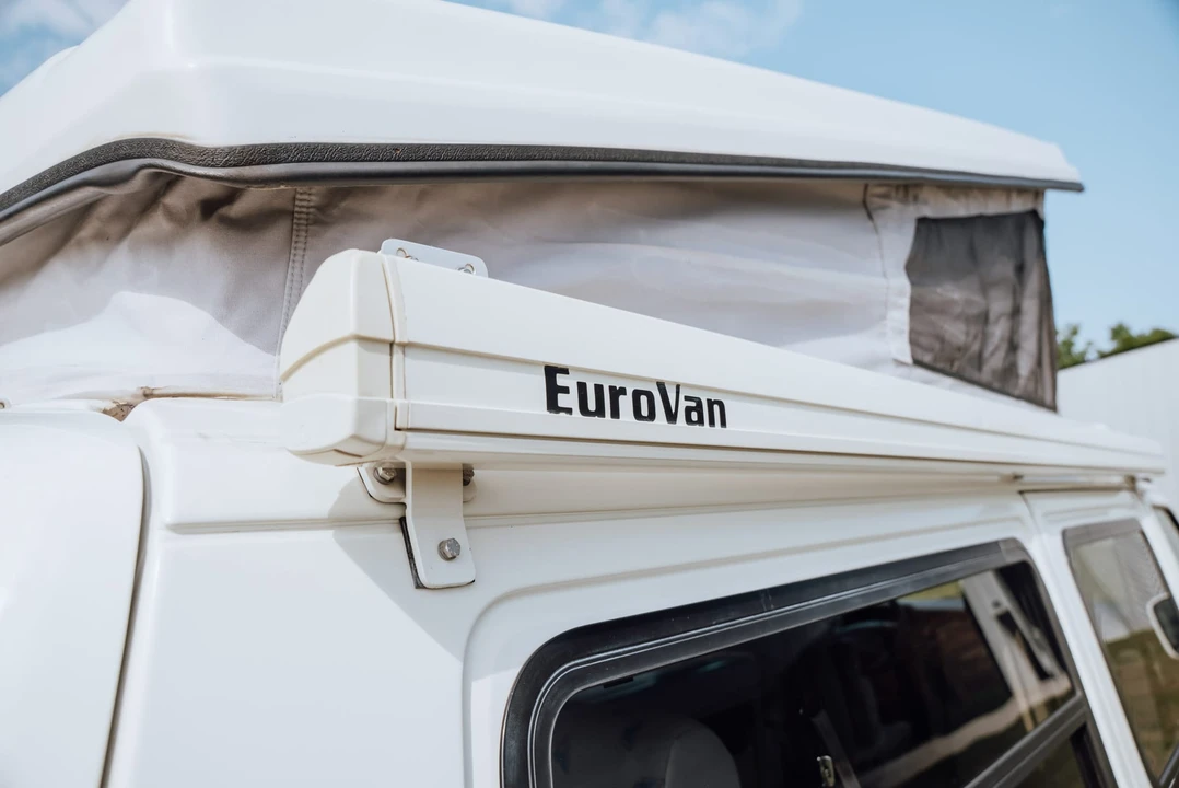 1999 Volkswagen EuroVan - Image 16 of 31