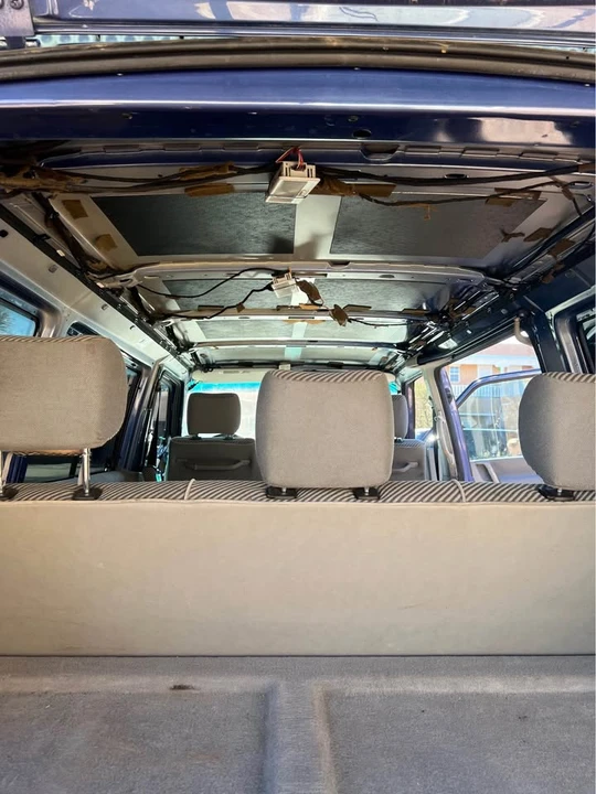 1999 Volkswagen EuroVan - Image 3 of 17
