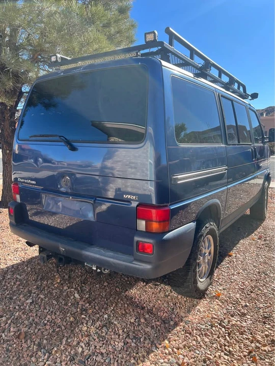 1999 Volkswagen EuroVan - Image 13 of 17